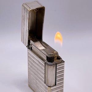 S.T. DUPONT Vintage WORKING Ligne 1 BR Kleines Feuerzeug Silber Horizontale Streifen mit Silberverzierung