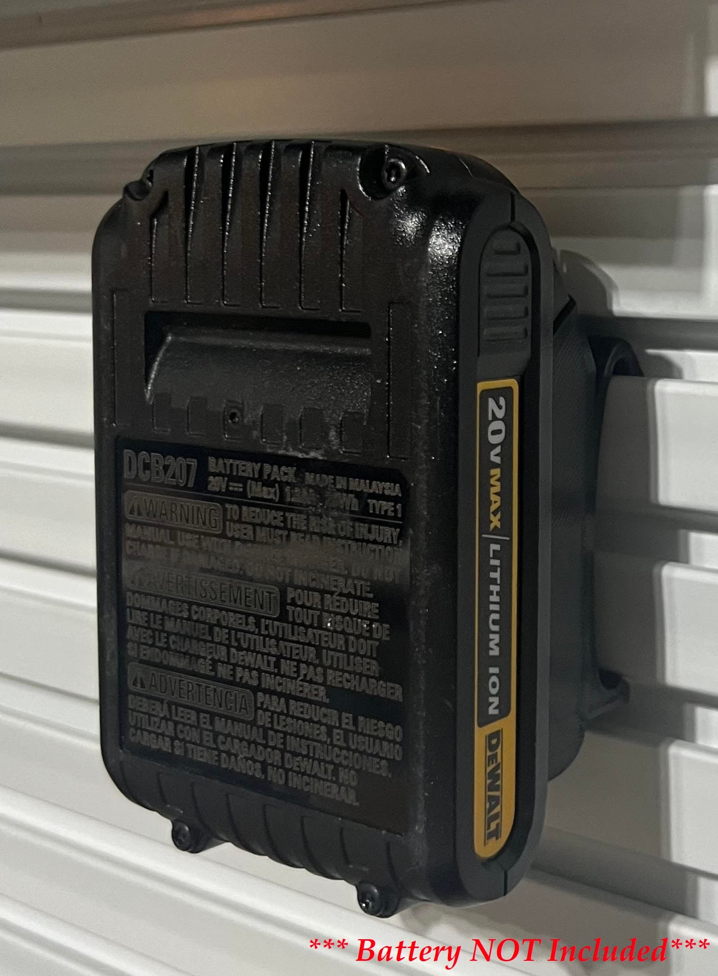 Dewalt 20V Battery Holder Mount for Rubbermaid Fasttrack Garage Wall ...