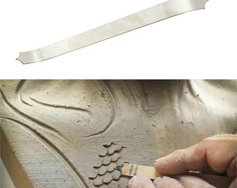 Nóż do rzeźbienia w glinie z łuską rybią, metalowy, dwustronny, do rzeźbienia w ceramice. Modelowanie tekstury ceramiki, tworzenie wzorów, detalowanie powierzchni polimerowych.