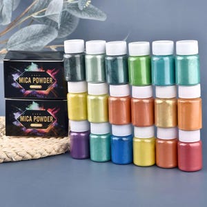 6-Color Epoxy Resin Dyes Mica Powder Set, Pearlescent Powdered Shimmer Pigments, Soap Candle Making, DIY Crafts Non-Toxic Colorant Materials