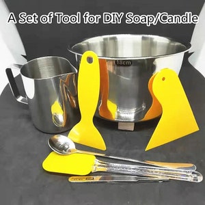 Set di 7 utensili per la fabbricazione del sapone, kit fai da te per la fabbricazione del sapone per candele, tra cui un melting pot, una tazza per versare, delle pinzette, dei piccoli raschietti, un cucchiaio per mescolare