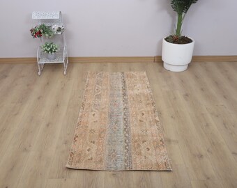 Vintage Oushak Small Rug: 2x5 Wool Anatolian Rug
