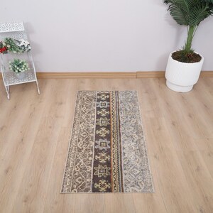 Handgefertigter Anatolischer Teppich aus Wolle im Vintage Stil (100 x 50 cm)