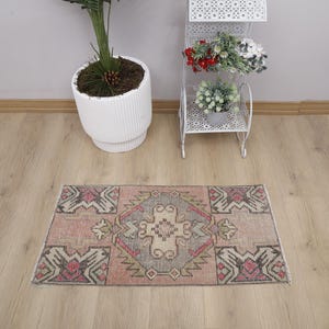 Vintage Turkish Wool Mini Rug - 2x3 Oushak Door Mat