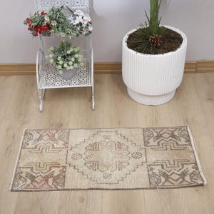 Handmade Turkish Oushak Door Mat: Vintage Wool Cotton Rug (1x3 ft)
