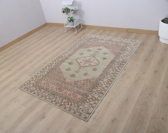 4x6 Wool Oushak Rug: Muted Anatolian Turkish Vintage Rug