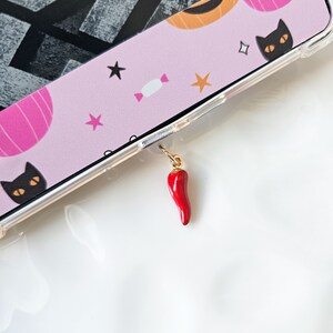 Chili Pepper Dust Plug Charm: Bookish Accessories