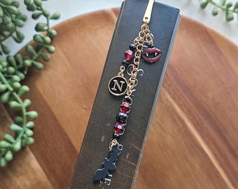 Marcador de Páginas Midnight Bite Charm: Inicial Personalizada, Acessório para Leitores Vampiros