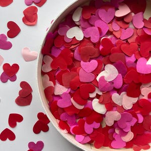 Confeti de boda/Confeti de corazón/Confeti de papel de seda/Confeti de corazón rojo/Confeti para boda/Confeti rosa/Decoración de mesa para despedida de soltera