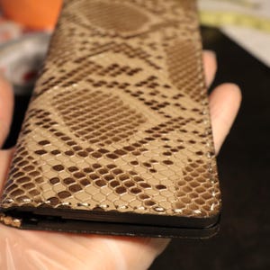 Genuine Brown Leather Wallet, Snake Skin Pattern Leather Wallet, Premium Mens Accessory, Anniversary Gift for Husband, Gift for Him