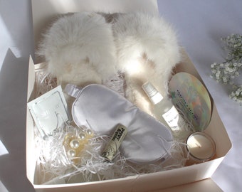 Bride Box - Pamper | Bride to Be Gift | Bachelorette Gift | Bride Box | Gift for the Bride | Engagement Gift