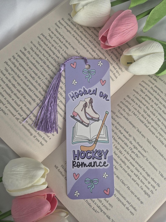 Hockey Romance Bookmark: Book Lover, Bookish Gift, Hooked On Hockey Romance, Booktok, Gift For Book Lover, Bookish Things, Hockey Romance