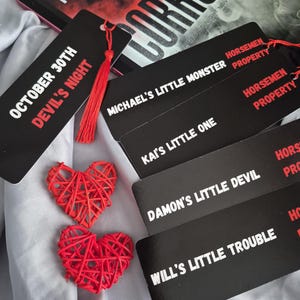 Marque-pages Devil's Night/ Penelope Douglas/ Thunder Bay/ Merch livresques/ Cadeau livresques/ Corrompu/ Les quatre cavaliers/ Cadeau lecteur/ Romance noire