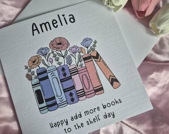 Tarjeta de felicitación de cumpleaños para amantes de los libros - Tarjeta de cumpleaños personalizada - Regalo para amantes de los libros - Tarjeta de cumpleaños con temática de libros - Regalo para lectores - Adicto a la lectura