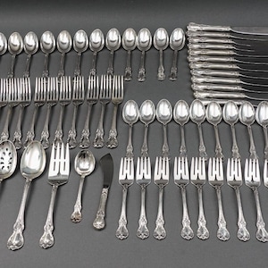 Towle Old Master Set di Posate in Argento 925 per 12 Servizi 65 Pezzi 3386 Gr