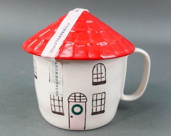 Anthropologie Cozy Home Red Village Rooftop Lid Christmas Coffee Tea Mug New