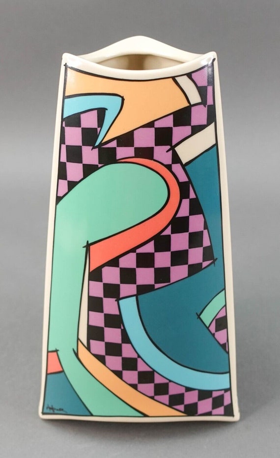 Rosenthal Studio Line Germany Dorothy Hafner Flash Triangular Vase