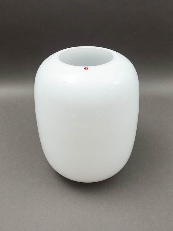 Finland Iittala Timo Sarpaneva Signed MCM Jurmo White Art Glass