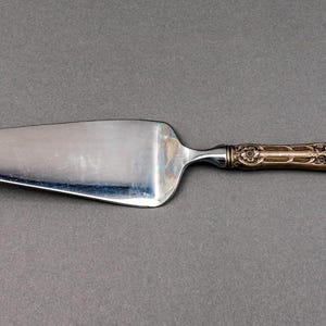Wallace Meadow Rose Sterling Handle Stainless Blade 10 3/4&quot; Cake Pie Server
