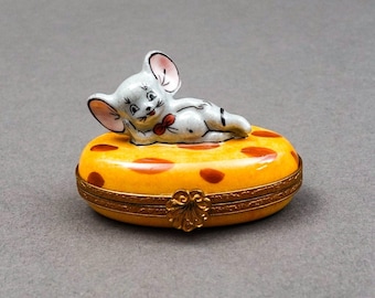 アルトリア リモージュ ディズニー ミッキー  artoria limoges Artoria Limoges Limited Edition Winnie the Pooh and Tigger
