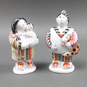 Villeroy & Boch 1748 Native Porcelain Figural Salt and Pepper Shaker Set Rare