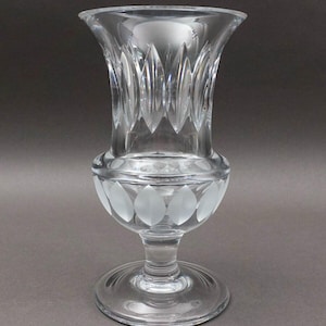 Cartier Crystal France Vintage La Maison Du Shogun Cut Glass Vase 8 3/4"