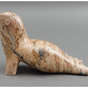 Vintage Canadian Eskimo Hand Carved Inuit Art Soapstone Seal Figurine Sculpture