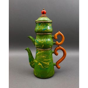 Juego de cafetera, tetera, cremera y azucarero apilables "Camp" Green Swirl de MacKenzie Childs