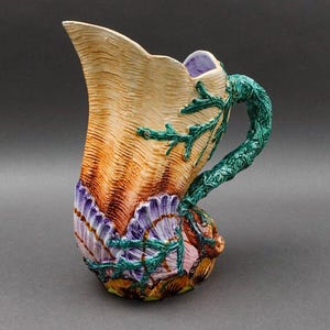 Vietri Italy Acquarello Majolica Sea Shells Seaweed Beverage Jug Pitcher 9 3/4"