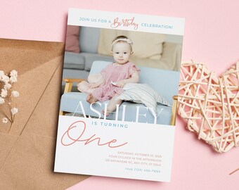 Zaproszenie na pierwsze urodziny, Edytowalny szablon zaproszenia na pierwsze urodziny, Szablon zaproszenia ze zdjęciem Canva, Zaproszenie na pierwsze urodziny