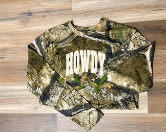 Embriodered Camo appliqué Howdy long sleeve shirt