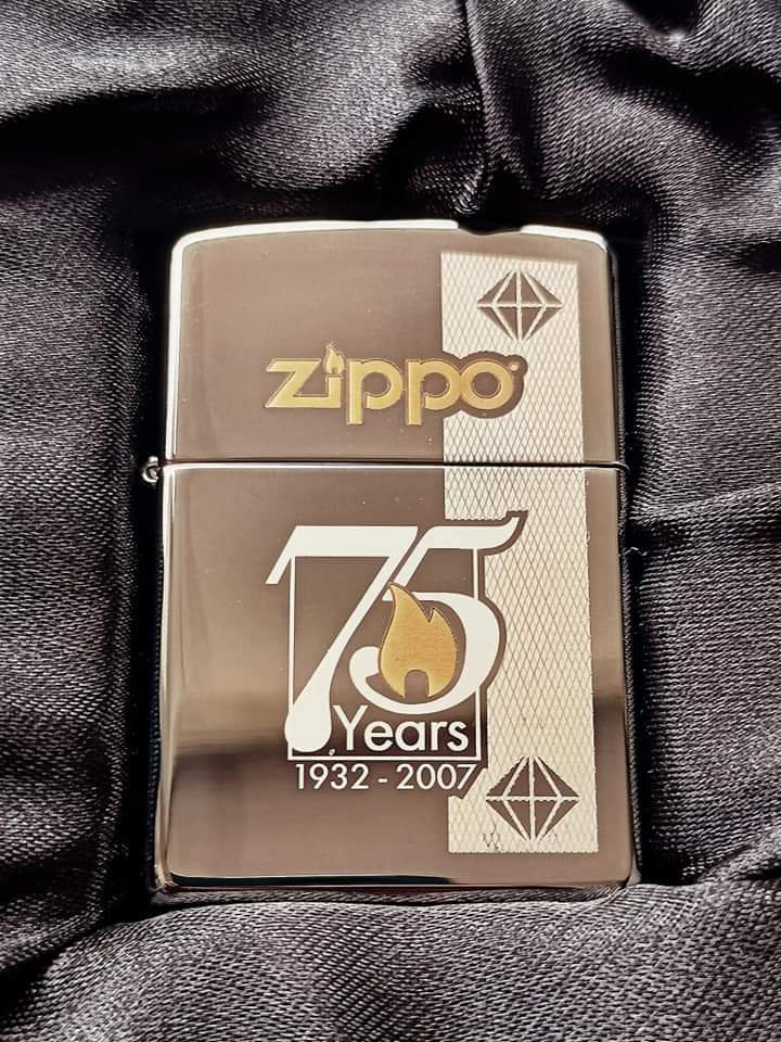 【着後レビューで 送料無料】 ZIPPO/ジッポー 75Years /000｜Zippo 2007年製 75周年記念 1932-2007 タウン＆カントリー