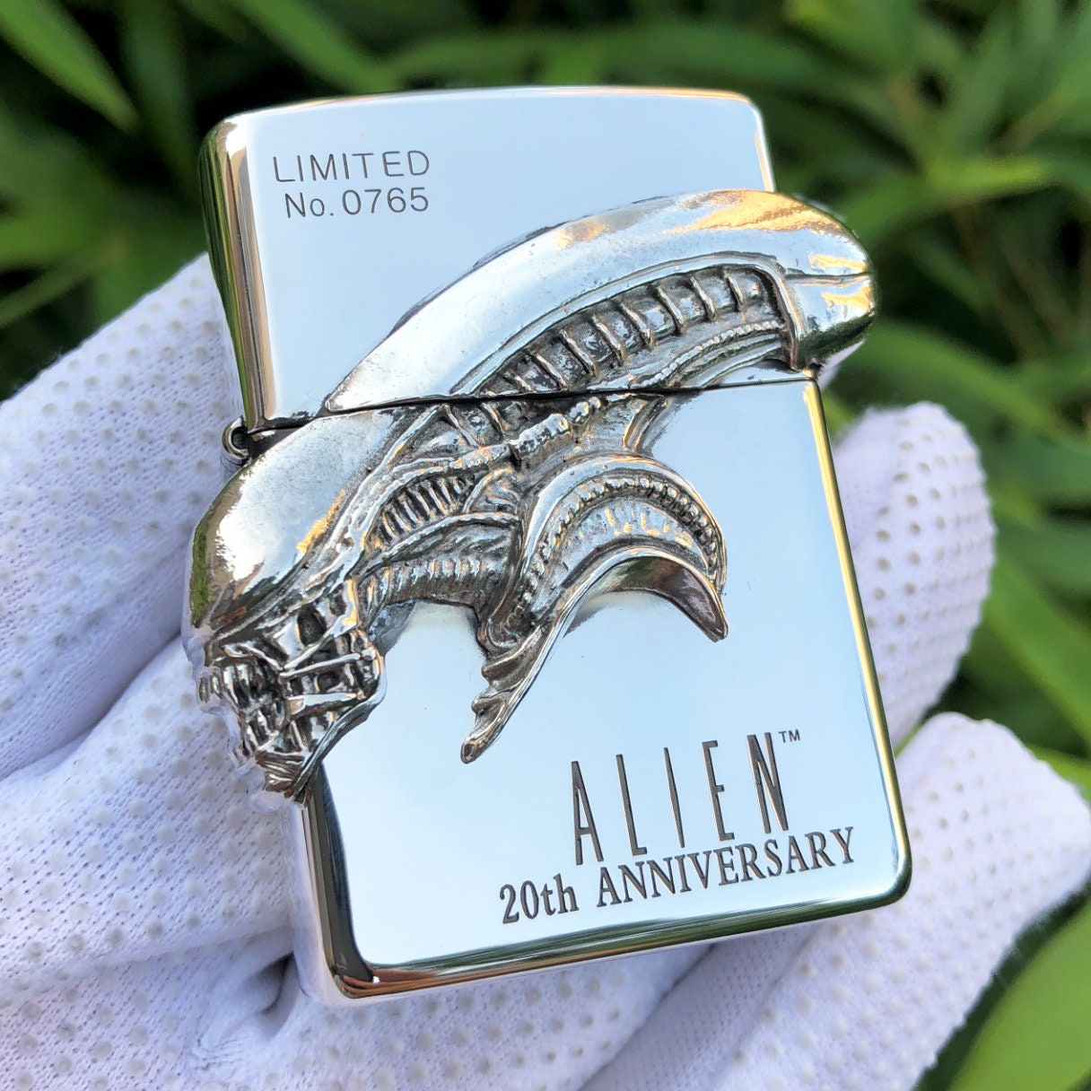 Zippo Rare Alien Sterling Silver Limited Edition New in Box Zippo Rare Alien Sterling Silver Limited Edition New in Box