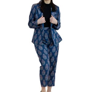 Women’s Navy Blue Power Suit: 2-Piece Linen Blend Tailored Pant Suit Threaded Embroidery