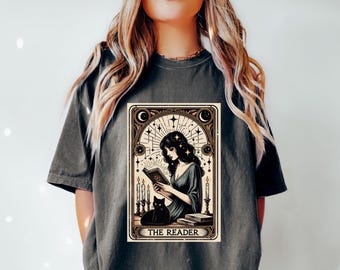Tarot Reader T-shirt: Witchy Mom Comfort Colors Fall T-shirt