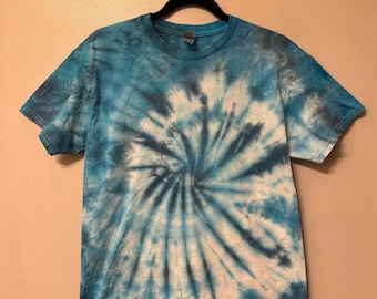 Średnia koszulka Tie Dye
