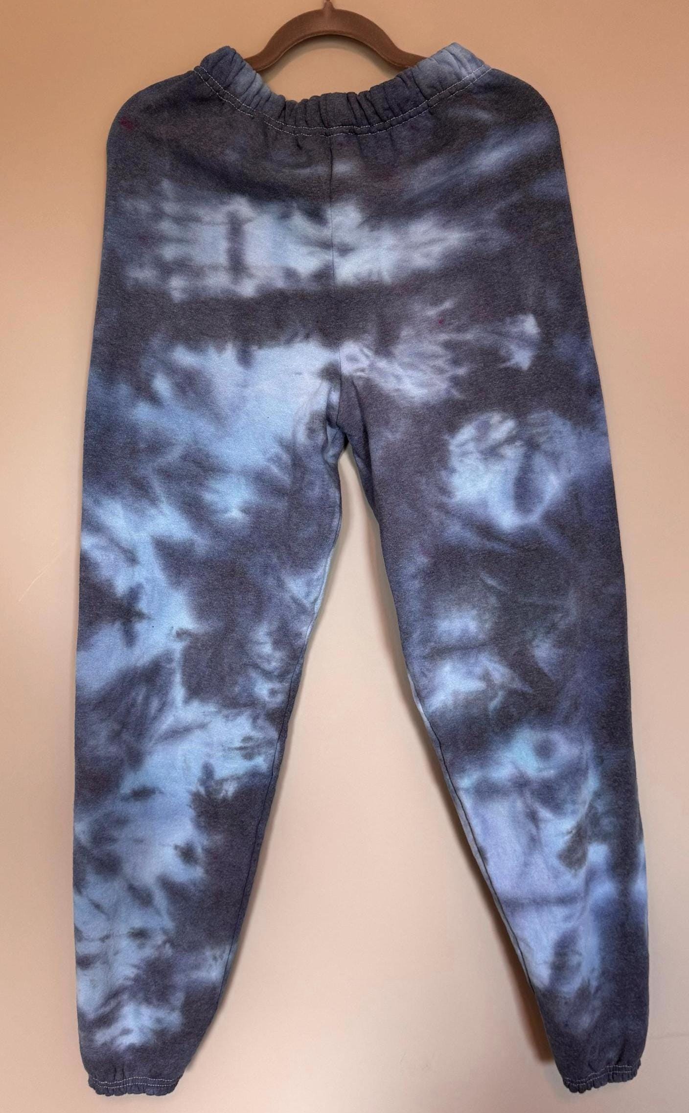 MITTELlange Batik Jogginghose