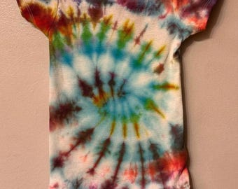 18 MIESIĘCY Tie Dye Onesie
