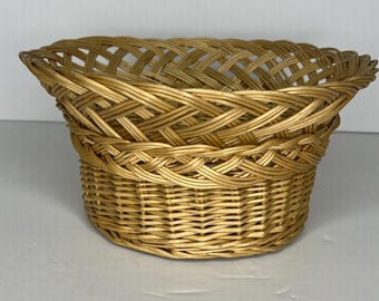 Vintage French Country Wicker Bread Basket: Cottage Farmhouse Decor