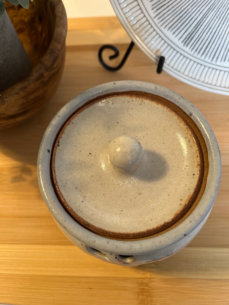Vintage Pottery Garlic Keeper Pot Storage Hand Made Thrown Lidded Artist Signed Studio Art Pottery with Cut Out Design White, Gray, Grey