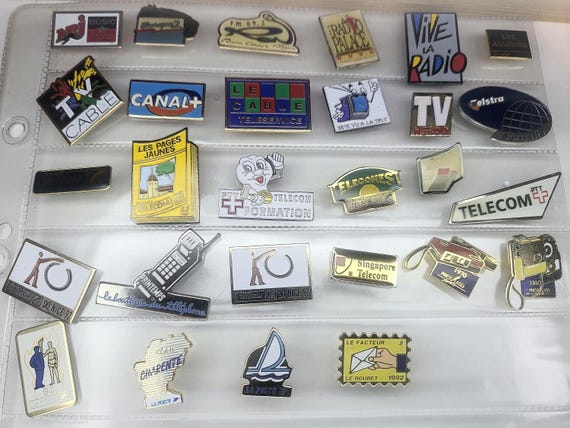 Zestaw francuskich pinsów vintage. Radio, telewizja, telefon, poczta i pinsy z okazji Olimpiady 1992