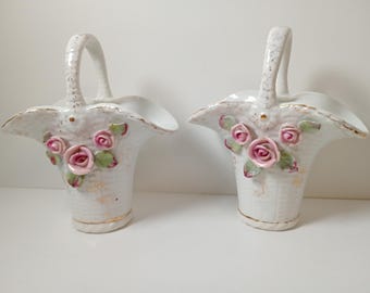 花のモチーフと金箔で装飾された磁器製バスケット2個セット。 - Etsy 日本