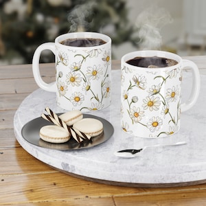 Daisy Coffee Mug Hand Painted Floral Ceramic Cup Artistic Daisy Flower Gift Mug Perfect Gift for Her Unique Floral Tea Cup