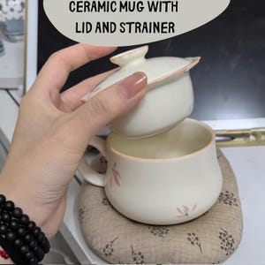 Matte Ceramic Mug with Lid and Strainer – Minimalist Floral Cup – 185ml Beige Tea Mug for Office or Home