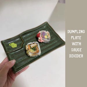 Japanese Style Green Ceramic Dumpling Plate with Sauce Divider | Rectangular Serving Dish – Japanese Style Sushi Tray for Appetizers, Gyoza