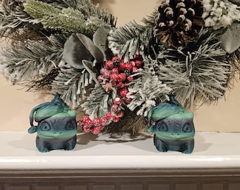 Bulbasaur Christmas Ornament with Santa Hat | 3D Printed Holiday Decor