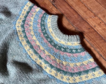 Vintage hand knitted sweater pastel