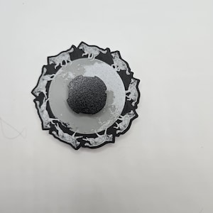 3D Printed Wolf Zoetrope: Running Across Moon Animation Spinner