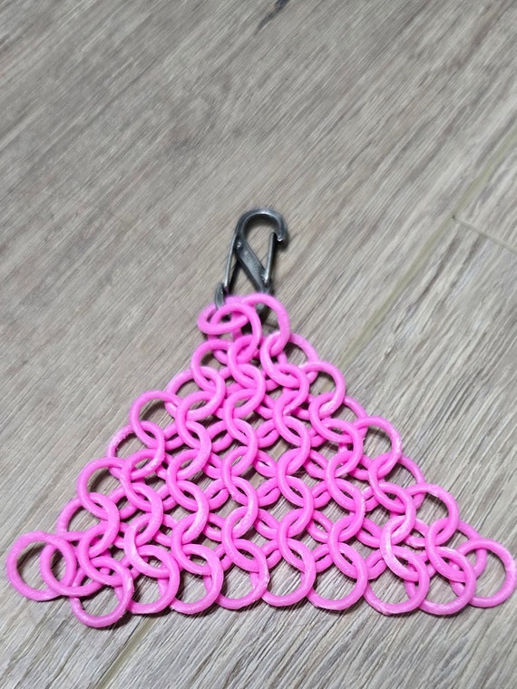 3D Printed Ring Chainmail Fidget Keychain - Unique Stress Relief and Accessory
