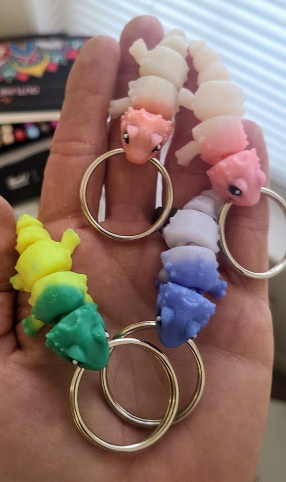 Color Changing Bearded Dragon Keychain: Articulated Mini Lizard Decoration